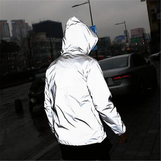 Cortavientos impermeable reflectante para hombre con capucha