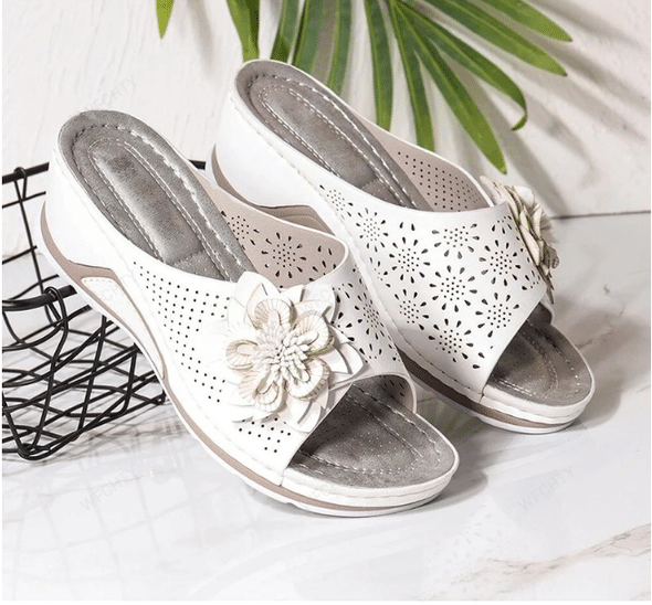 Sandalias ortopédicas de piel suave
