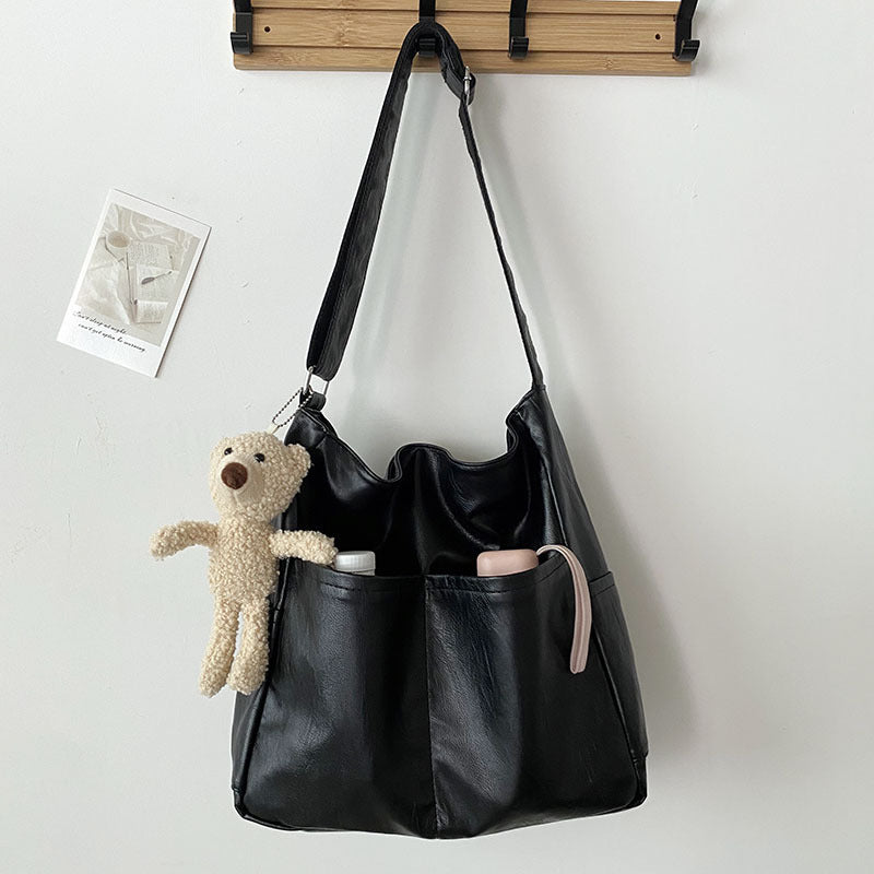 Stephanie - Bolso de gran capacidad fabricado en piel vegana suave y estructurada