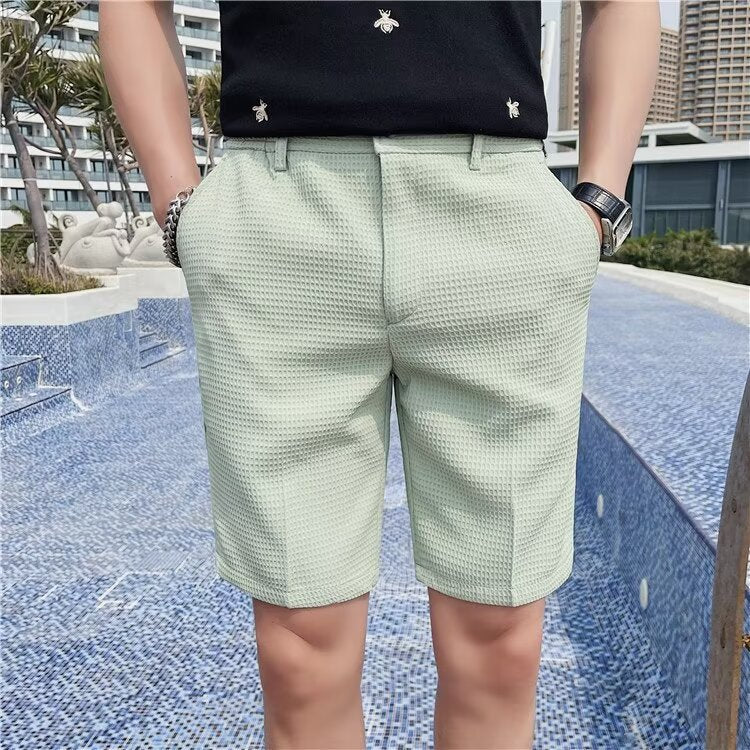 Pantalones cortos a medida para hombre - Corte entallado - Largo hasta la rodilla - Tapeta de botones - Trabillas para cinturón