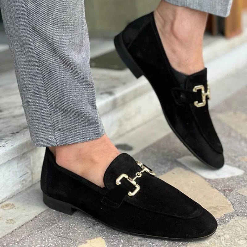 Nero - Mocasines de ante con hebilla metálica