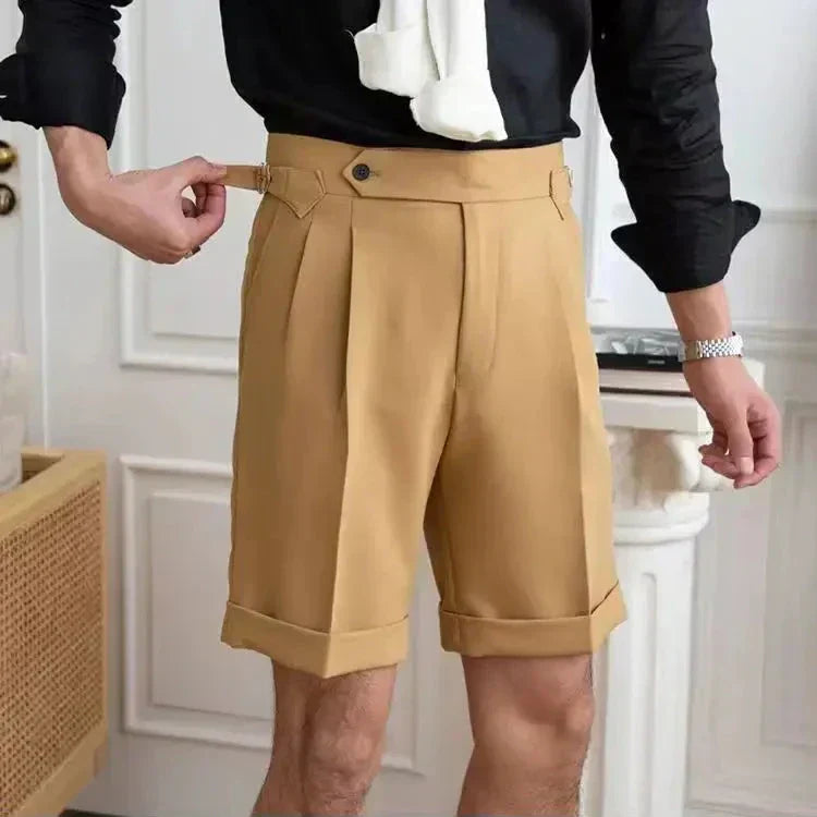 Pantalones cortos a medida para hombre - 100% algodón - parte delantera plisada - dobladillo con puños - corte hasta la rodilla