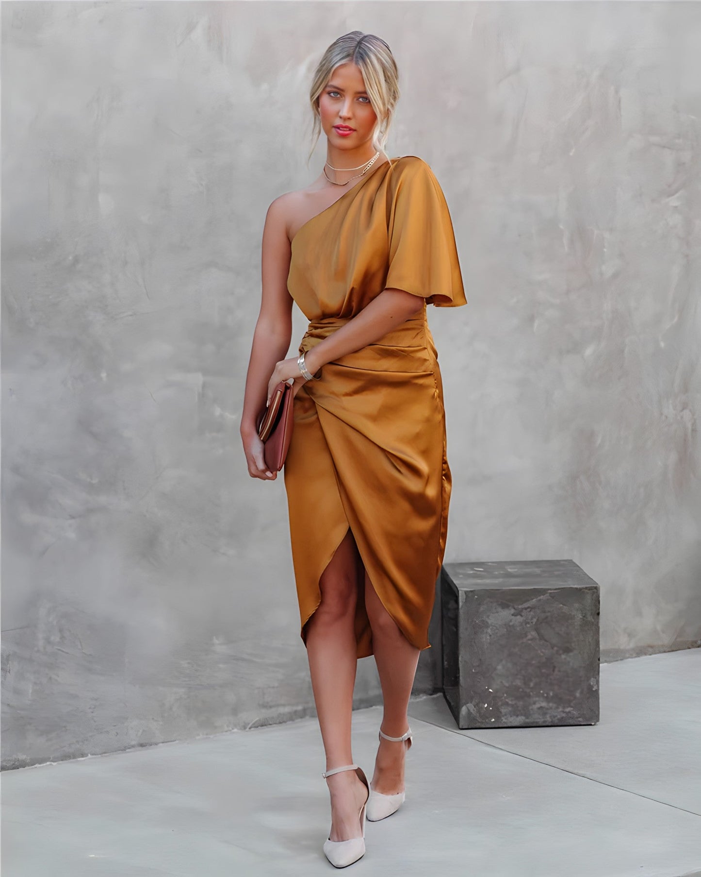 Valentina | Elegante vestido de noche en seda