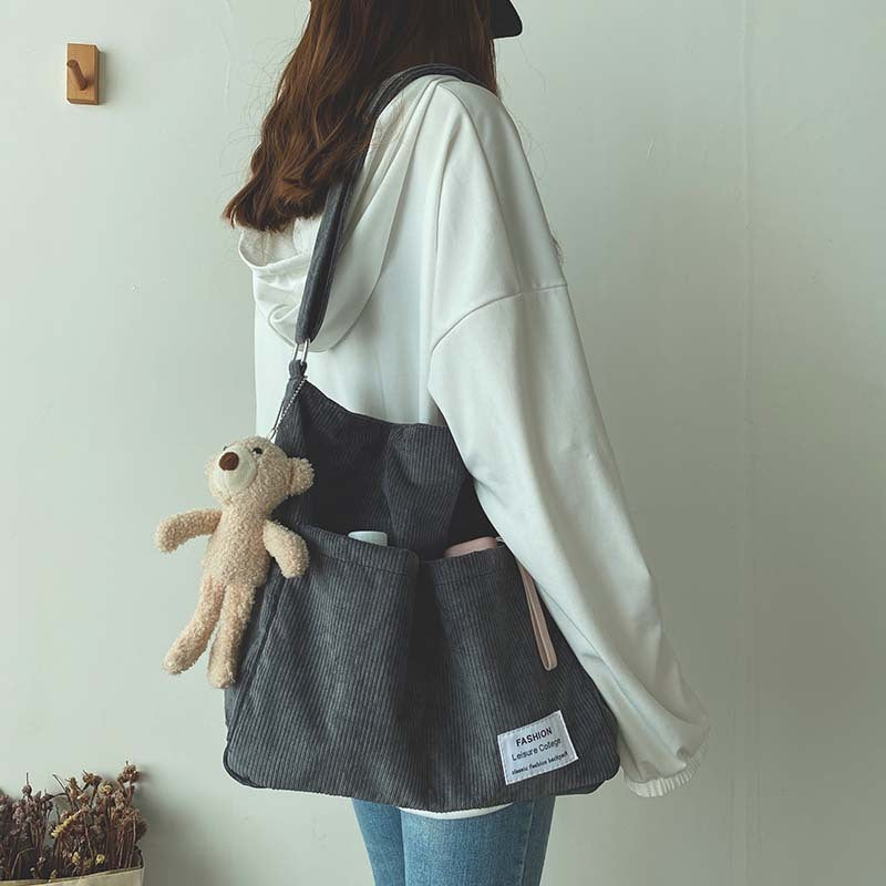 Stephanie - Bolso de gran capacidad fabricado en piel vegana suave y estructurada