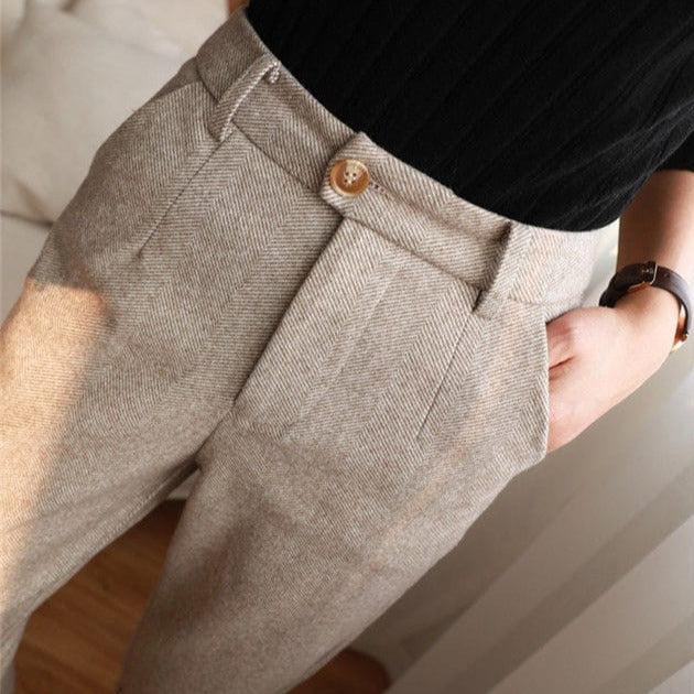 Elegante pantalón lápiz de lana