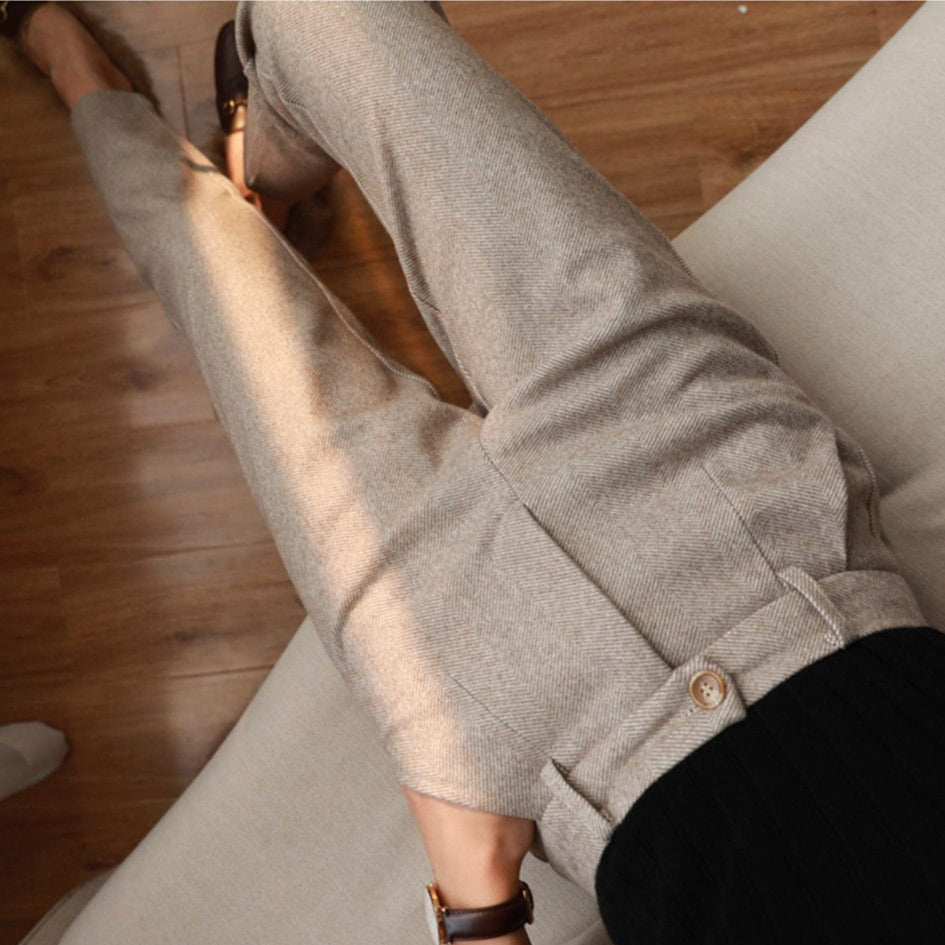 Elegante pantalón lápiz de lana