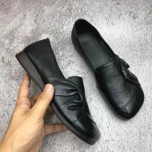 Zapatos de mujer de piel con suela blanda y superficie antideslizante