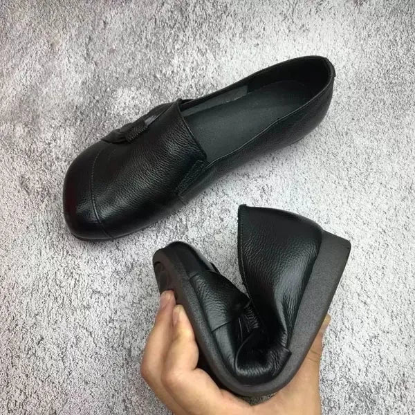 Zapatos de mujer de piel con suela blanda y superficie antideslizante