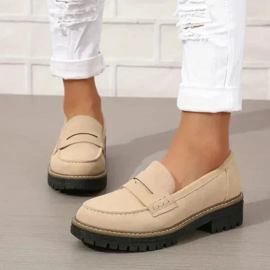 ESTA | Cómodo slip-on atemporal